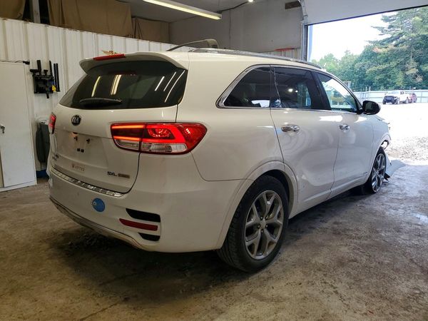 2016 KIA SORENTO SX / SX Limited