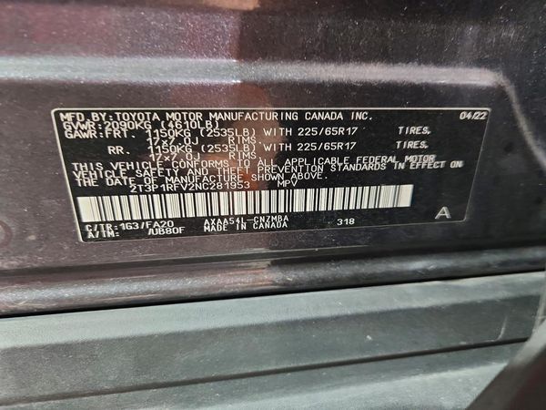 2022 TOYOTA RAV4 XLE