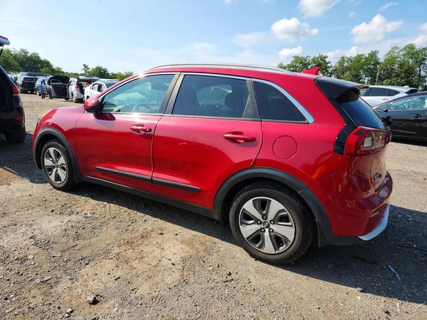 2017 KIA NIRO