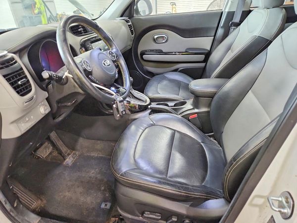 2016 KIA SOUL Exclaim