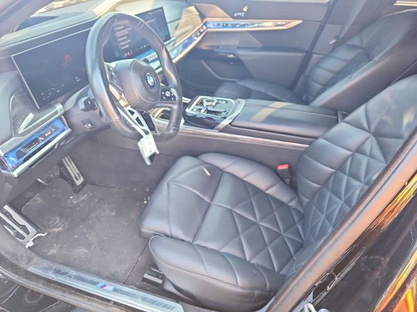 2024 BMW 740