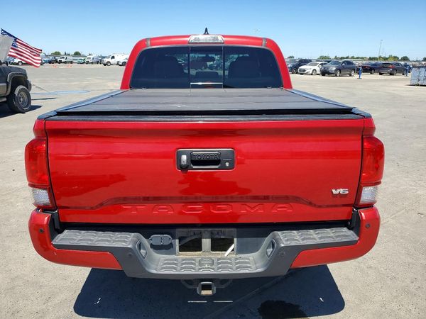 2017 TOYOTA TACOMA