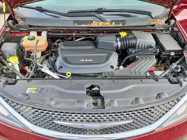 2017 CHRYSLER PACIFICA Touring L