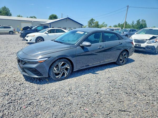 2024 HYUNDAI ELANTRA SEL w/ Convenience Pkg