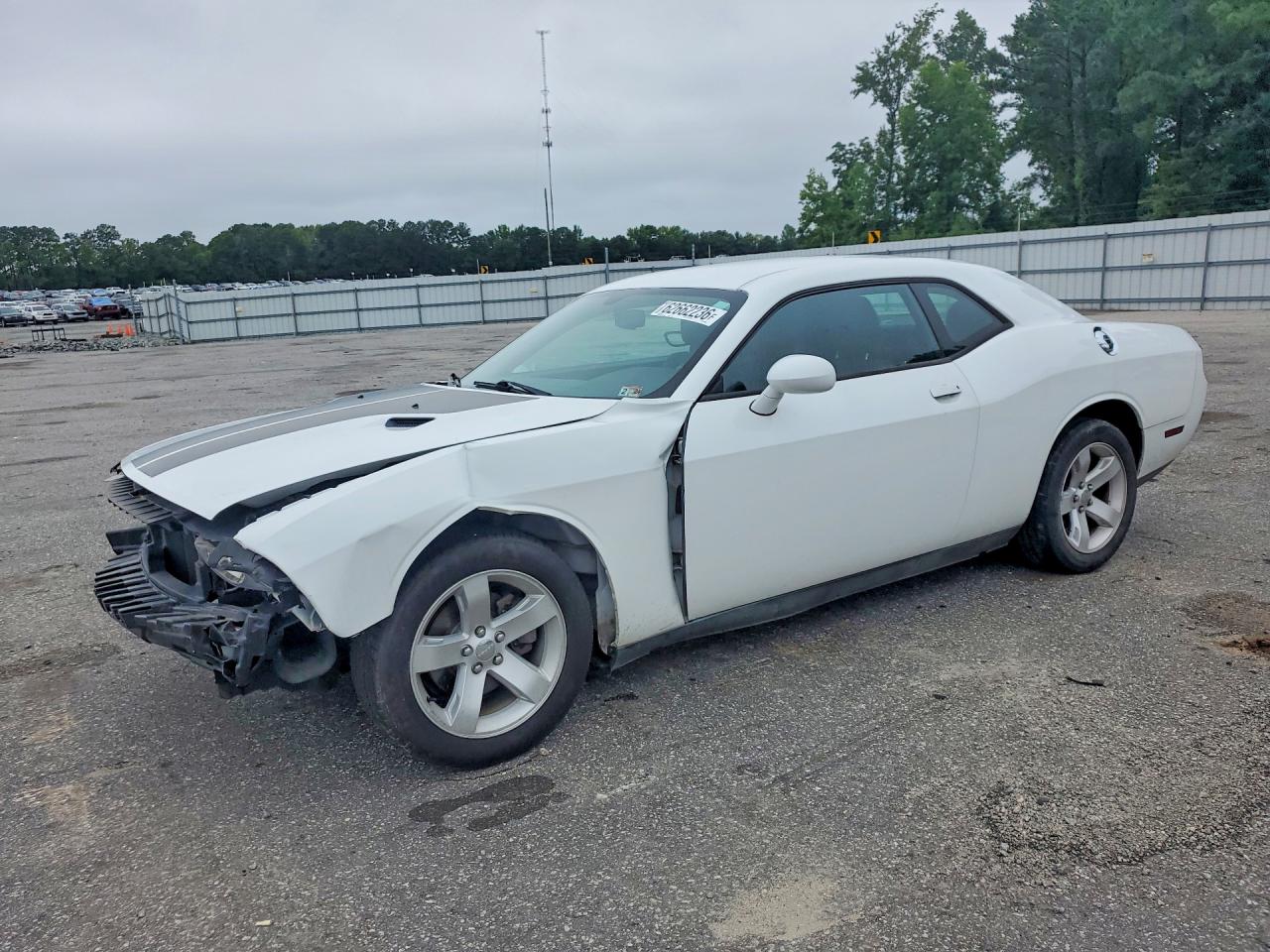 2013 DODGE CHALLENGER Base