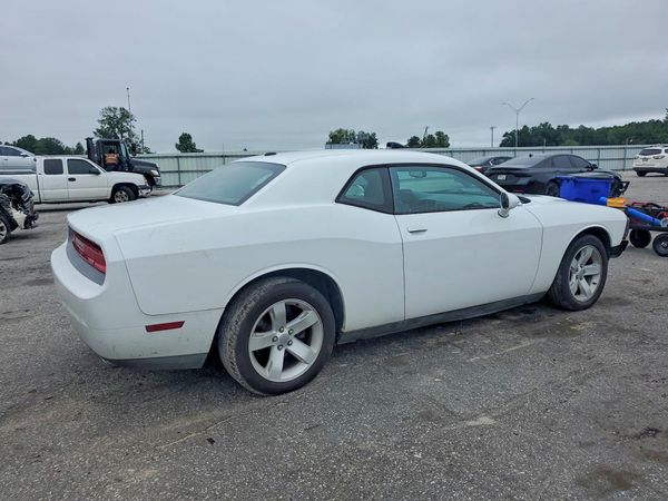 2013 DODGE CHALLENGER Base