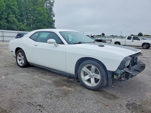 2013 DODGE CHALLENGER Base