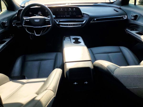 2024 CADILLAC LYRIQ
