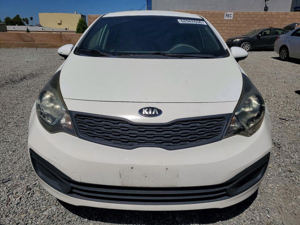 2015 KIA RIO GL - Middle-low