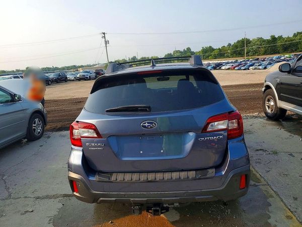 2018 SUBARU OUTBACK