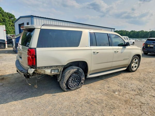 2015 CHEVROLET SUBURBAN LT — PSRA