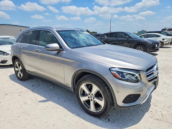2019 MERCEDES-BENZ GLC