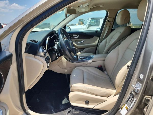 2019 MERCEDES-BENZ GLC