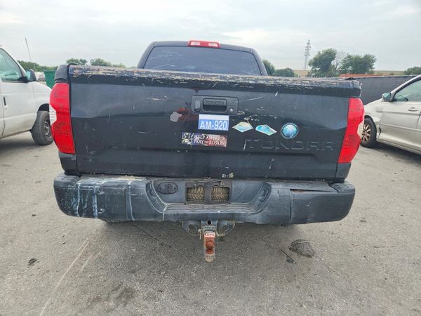 2015 TOYOTA TUNDRA SR5 Grade