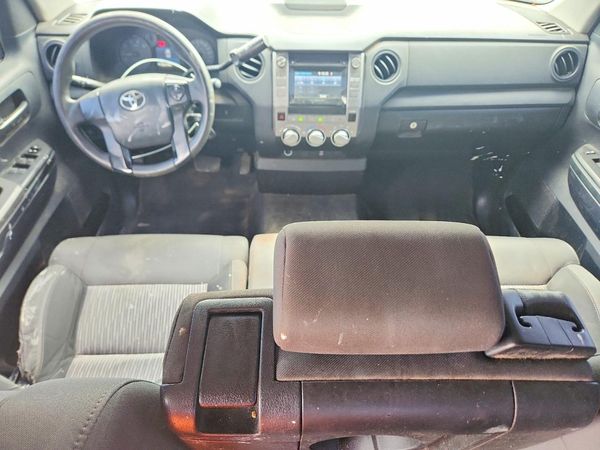 2015 TOYOTA TUNDRA SR5 Grade