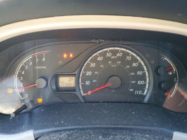 2012 TOYOTA SIENNA