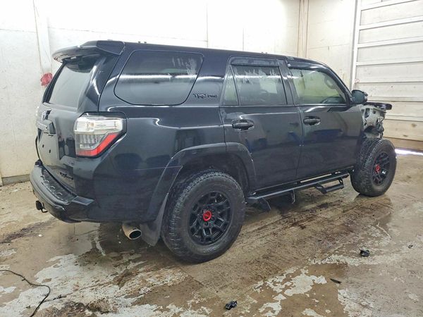 2023 TOYOTA 4RUNNER TRD Pro
