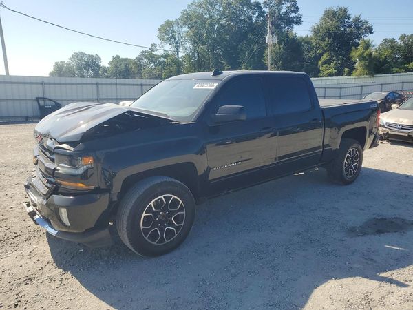 2017 CHEVROLET SILVERADO LT