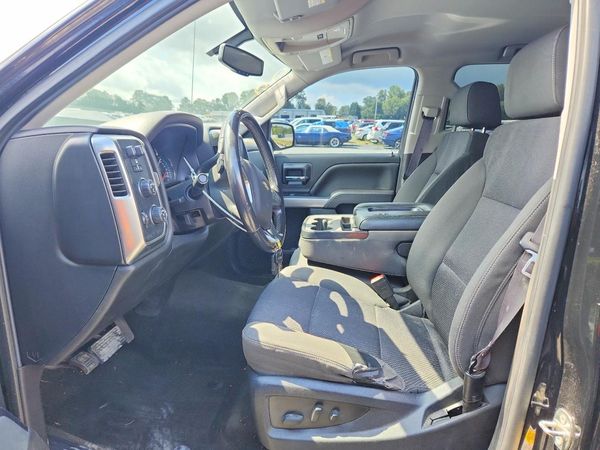 2017 CHEVROLET SILVERADO LT