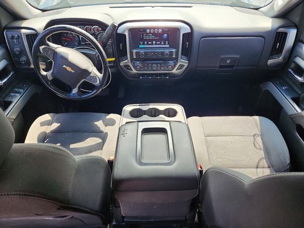 2017 CHEVROLET SILVERADO LT
