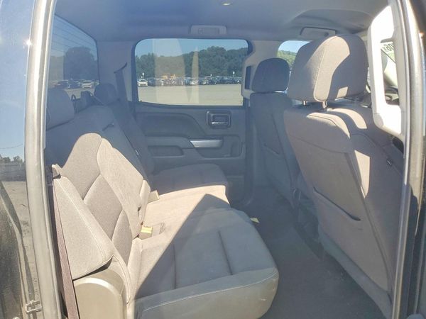 2017 CHEVROLET SILVERADO LT