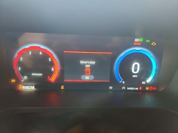 2025 FORD F150 XLT