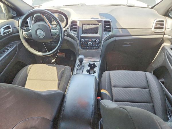2020 JEEP GRAND CHEROKEE LAREDO 4X4