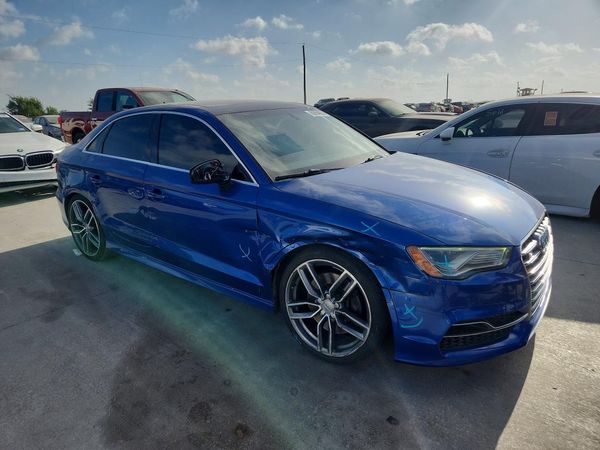 2015 AUDI S3 quattro Prestige