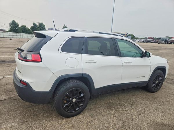 2019 JEEP CHEROKEE LATITUDE 4X4