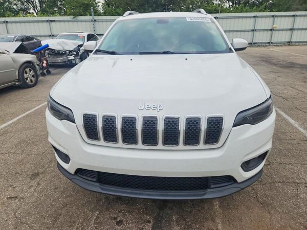 2019 JEEP CHEROKEE LATITUDE 4X4