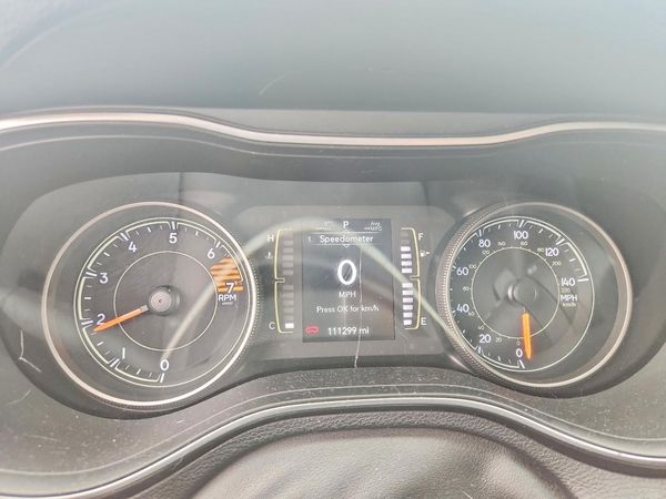 2019 JEEP CHEROKEE LATITUDE 4X4