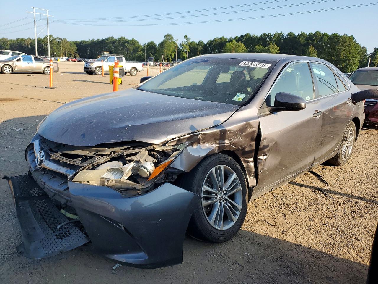 2016 TOYOTA CAMRY
