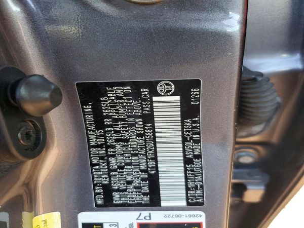 2016 TOYOTA CAMRY