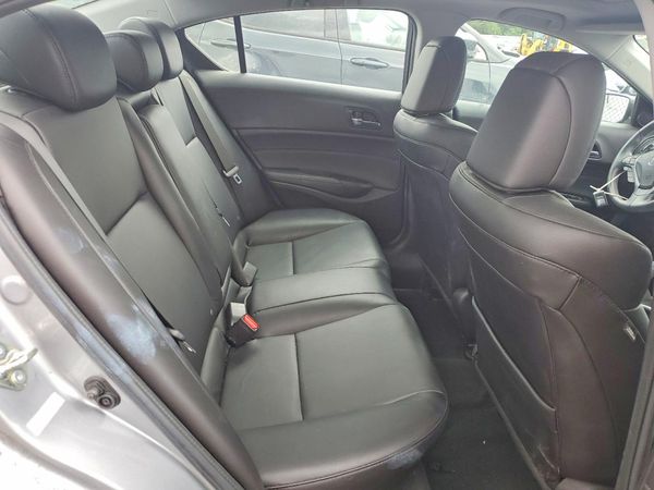2018 ACURA ILX Base/Acura Watch Plus