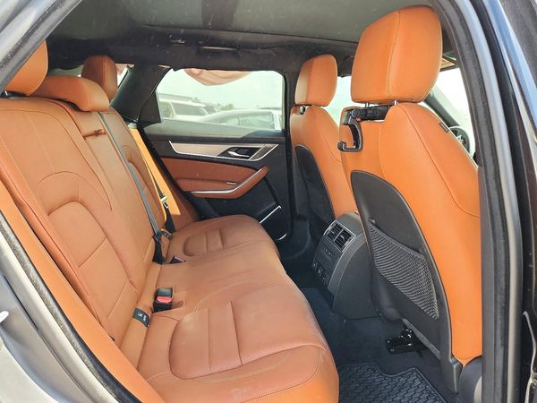 2025 JAGUAR F-PACE P250 R-Dynamic S