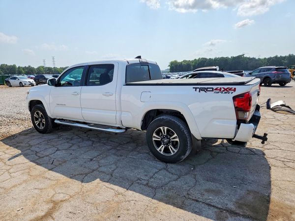 2019 TOYOTA TACOMA SR5