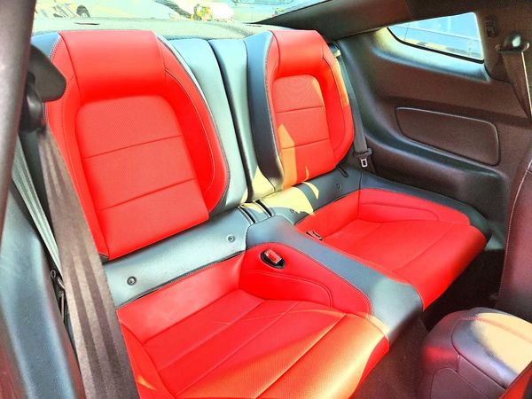 2019 FORD MUSTANG I4 Coupe