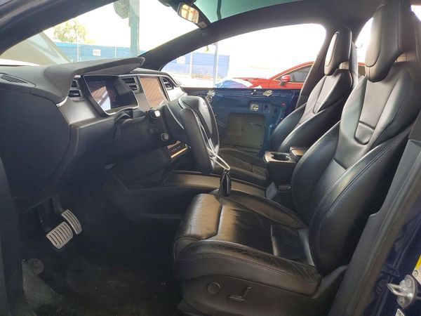 2017 TESLA MODEL X