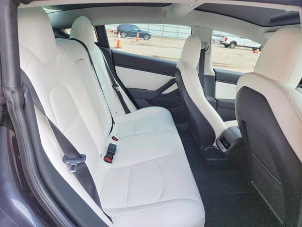 2019 TESLA MODEL 3