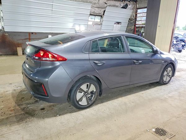 2018 HYUNDAI IONIQ Blue (HEV)