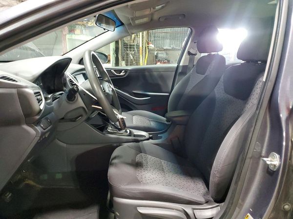 2018 HYUNDAI IONIQ Blue (HEV)
