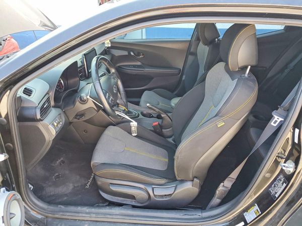 2020 HYUNDAI VELOSTER