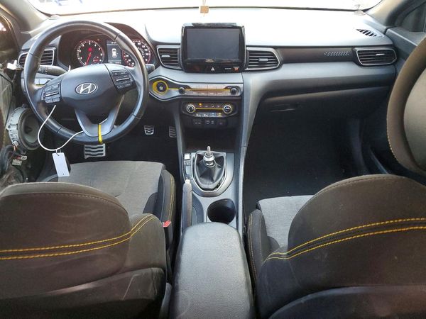 2020 HYUNDAI VELOSTER