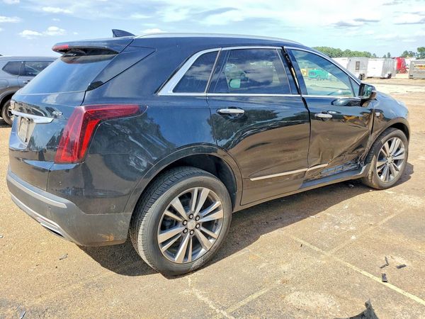 2020 CADILLAC XT5 Platinum Premium Luxury
