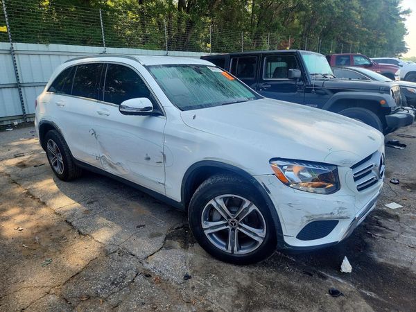 2019 MERCEDES-BENZ GLC GLC300