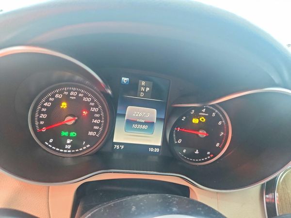 2019 MERCEDES-BENZ GLC GLC300