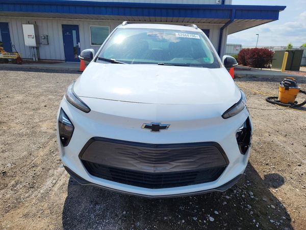 2022 CHEVROLET BOLT EUV LT
