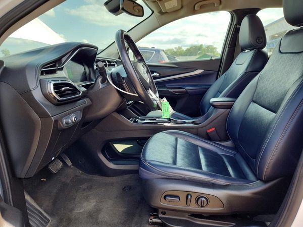 2022 CHEVROLET BOLT EUV LT