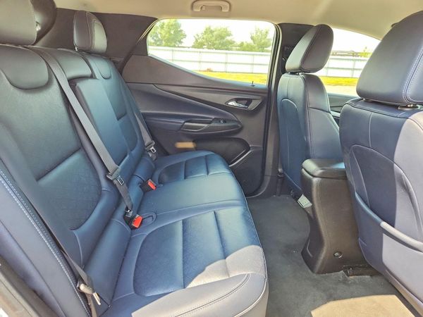 2022 CHEVROLET BOLT EUV LT