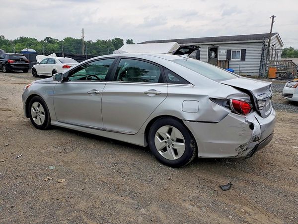 2012 HYUNDAI SONATA